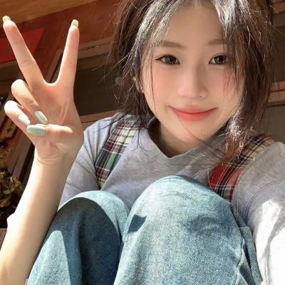 黄阿丽：小眼镜蛇
